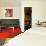 Western Hotel 4*