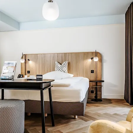 Hotel Western