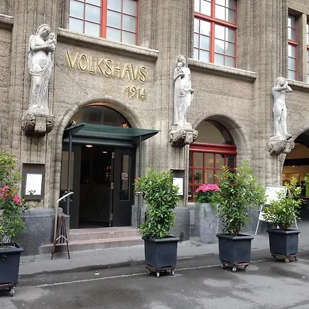Western Hotel 4*