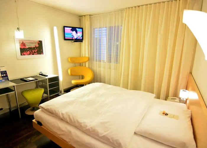 Western Hotel