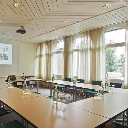 Szálloda Western 4*