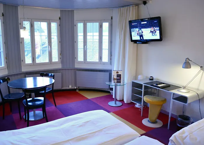 Western Hotel 4*